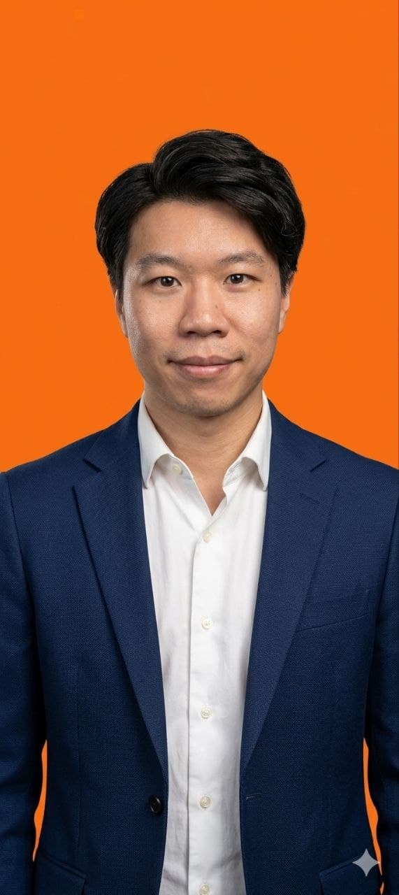 Wade, Web Designer